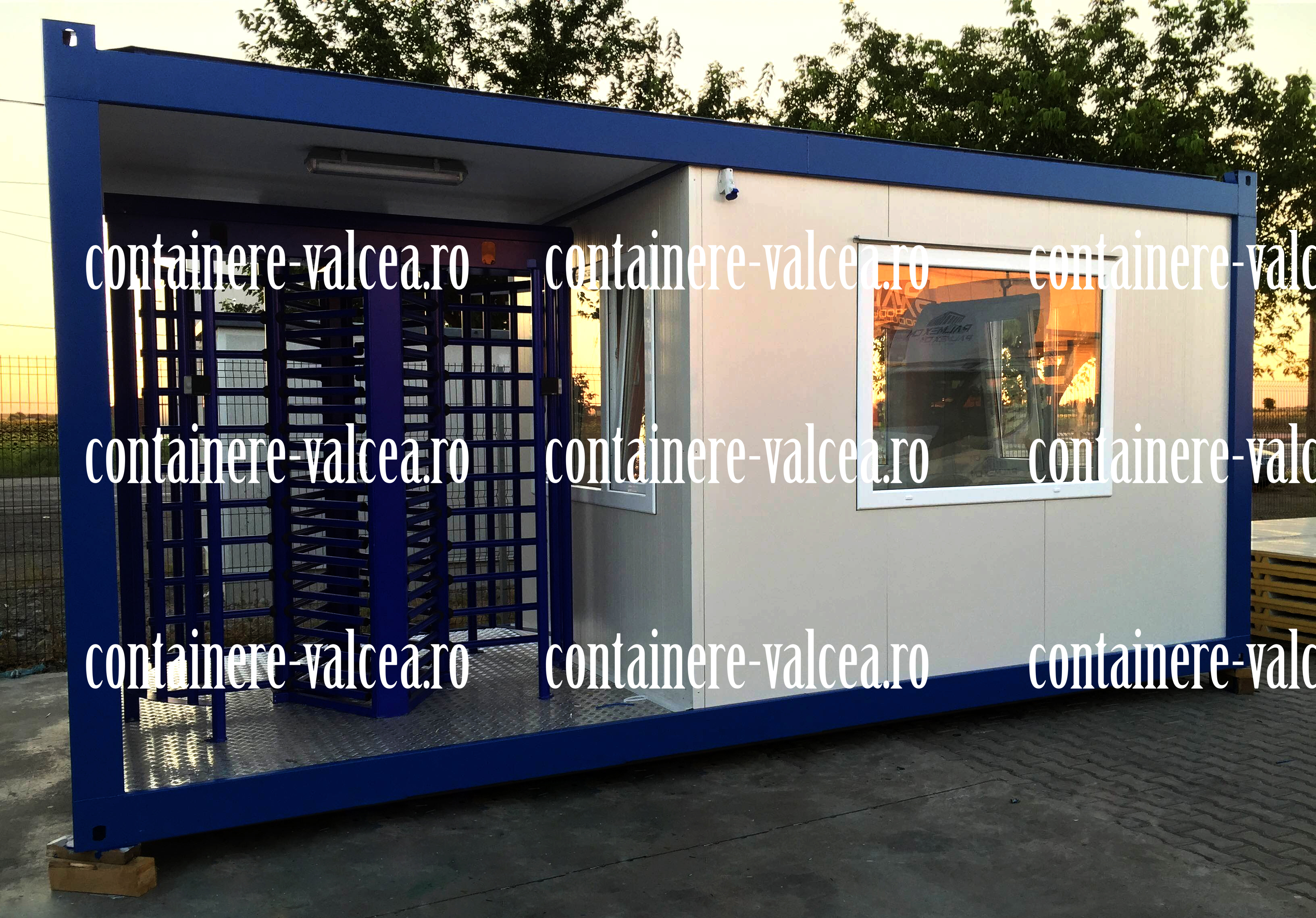 case container second hand Valcea