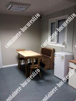 container pret Valcea